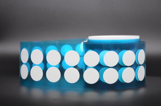 suncitygroup太阳新城 ePTFE 防水透气膜在车灯中的关键应用